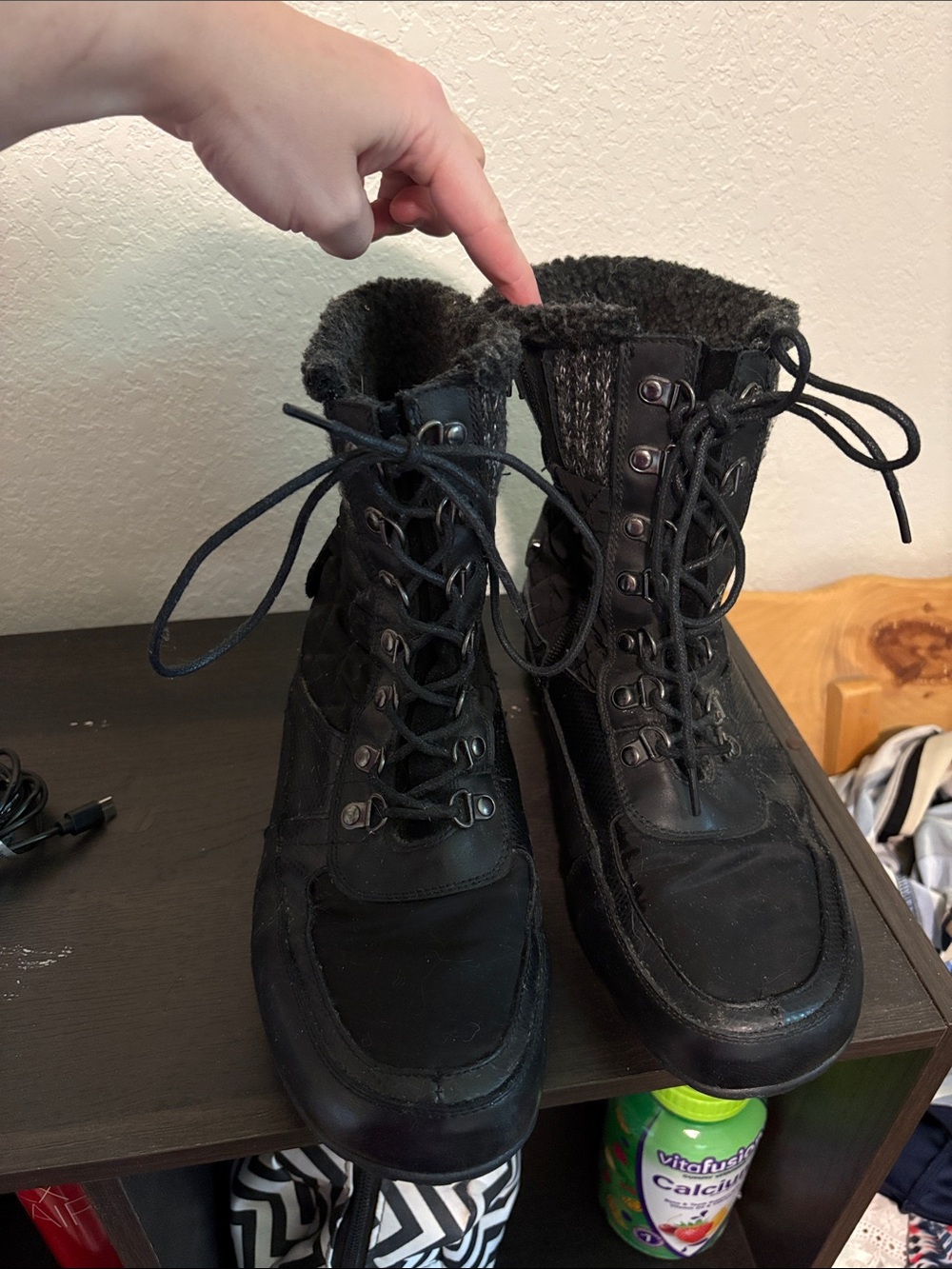 Women's Black Lace-Up Fleece-Lined Ankle Boots